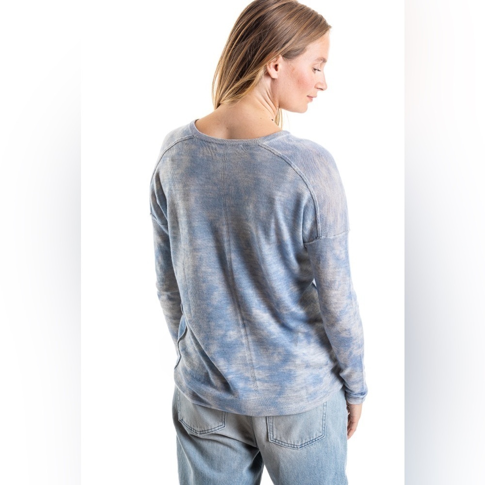 Paychi Guh Light Blue Multi Printed Cashmere Crewneck Sweater Medium - Picture 3 of 16